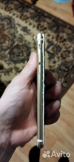 iPhone 6S, 64 ГБ