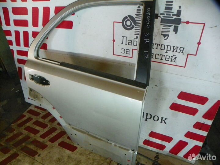 Дверь задняя правая Kia Sorento