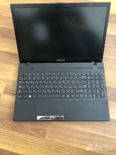 Ноутбук samsung np300v5a