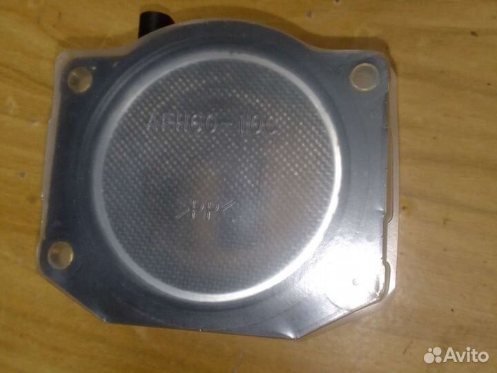 Датчик расхода воздуха audi