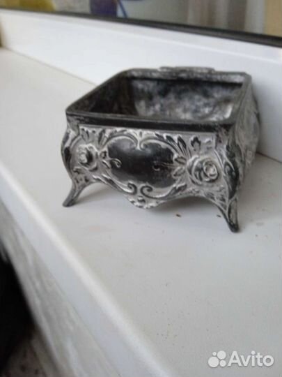 Табакерка старинная