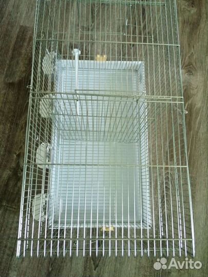 Большая клетка для птиц