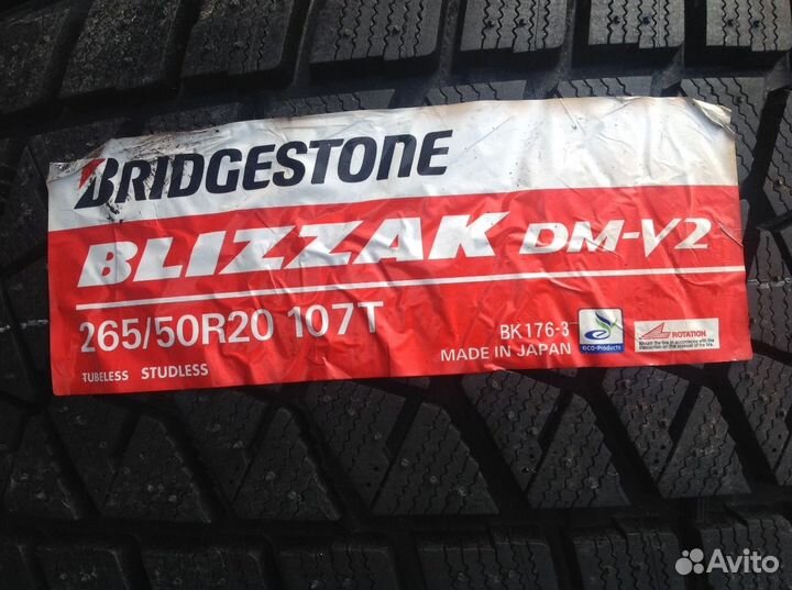 Bridgestone Blizzak DM-V2 265/50 R20 107T