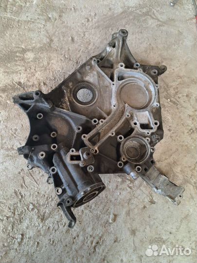 Крышка двигателя передняя Mercedes W203