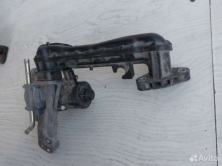 Toyota Rav4 XA50 Клапан EGR