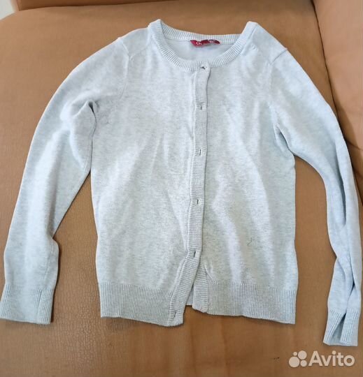 Продам школьные вещи