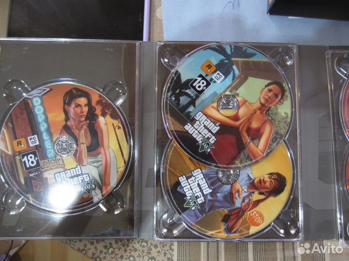 Grand theft auto V-7 дисков