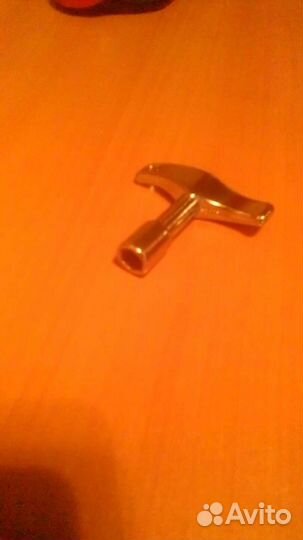 Ключ для гитары