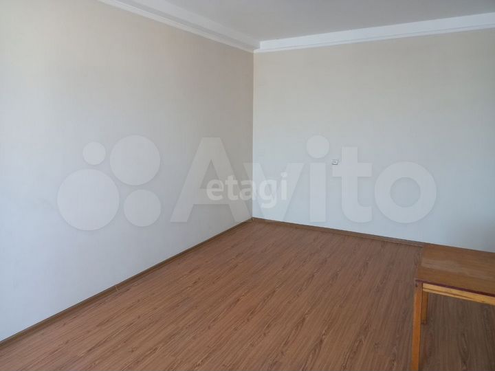 2-к. квартира, 108,5 м², 6/6 эт.