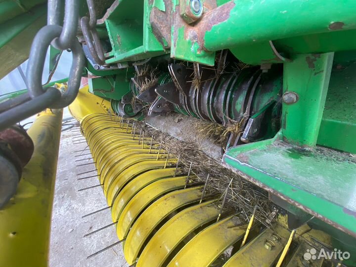 Пресс-подборщик John Deere 580, 1999