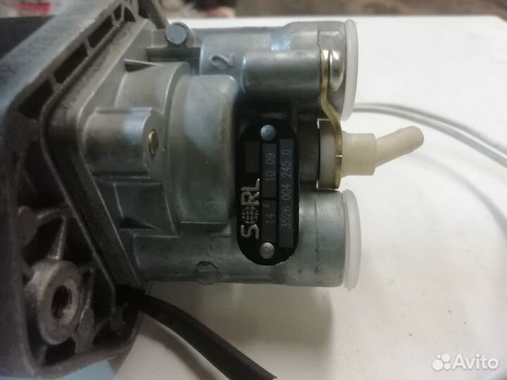 Кран ручного тормоза