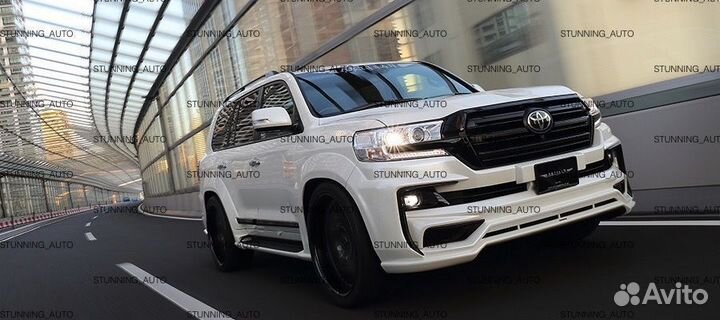 Решетка радиатора Toyota Land Cruiser 200 S135