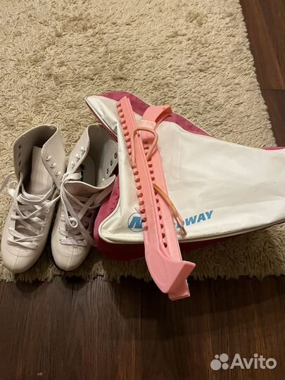 Коньки фигурные Nikole