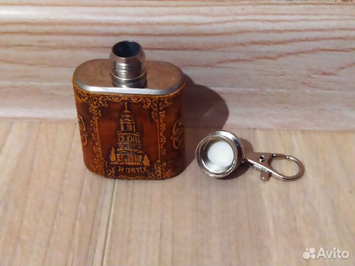 Значок зайчик, брелок Липецк