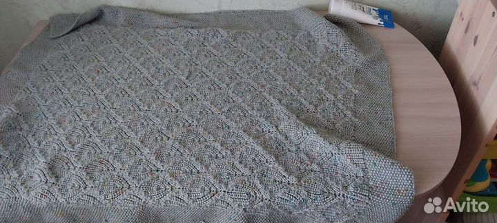 Вязаный плед в коляску