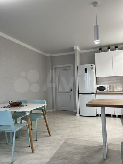 3-к. квартира, 106 м², 9/10 эт.