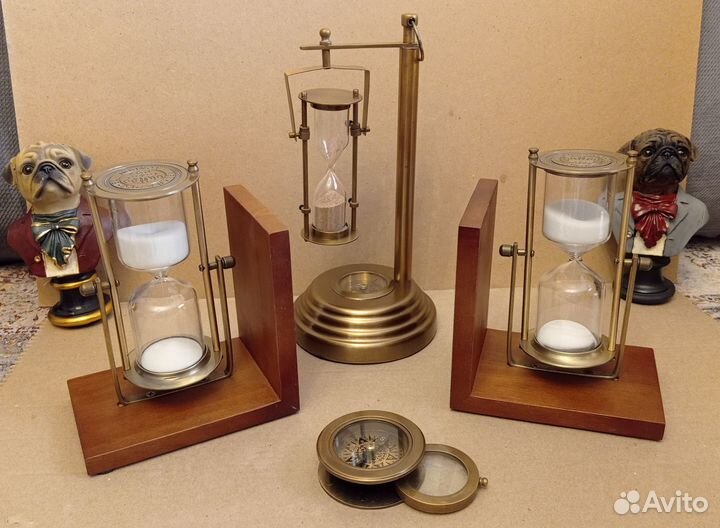 Подставка под книги Антикварный