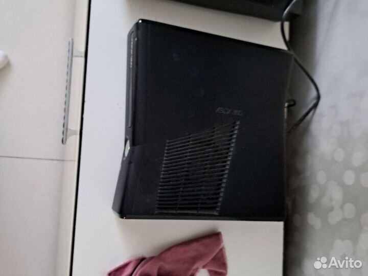 Xbox 360 с кинектом и играми