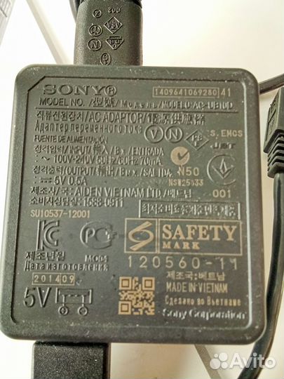 Блок питания Sony AC-UB10D