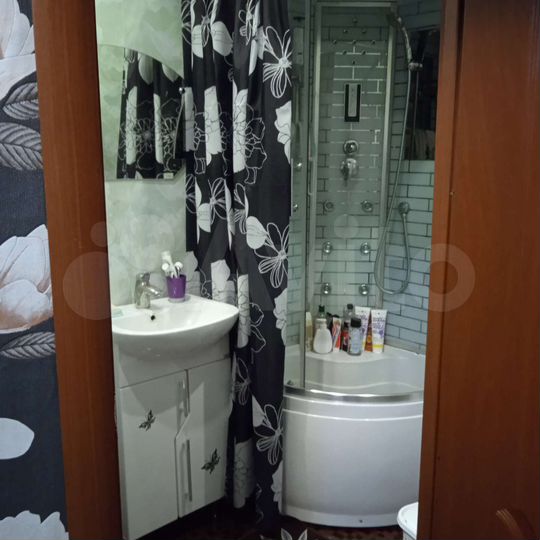 2-к. квартира, 48 м², 5/5 эт.