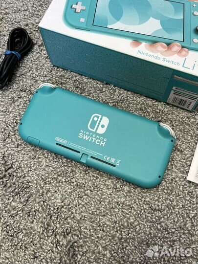 Nintendo Switch Lite (Состояние Новой)