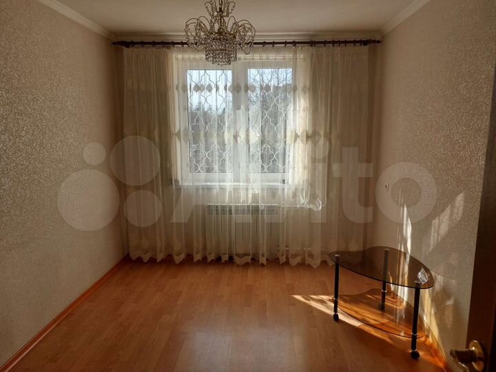 3-к. квартира, 63 м², 2/5 эт.