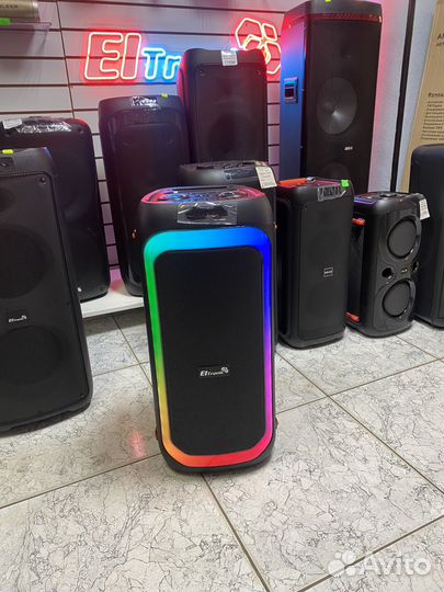 Мощная колонка с класным басом Eltronic 30-08