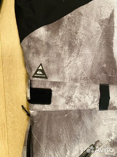 Горнолыжные комбинезон Quiksilver