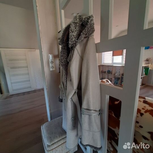 Дубленка женская 52