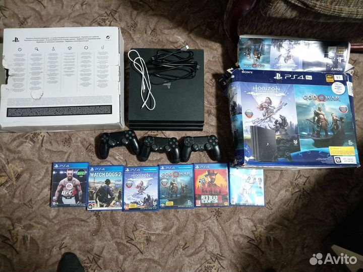 Sony playstation PS4 Pro 1tb