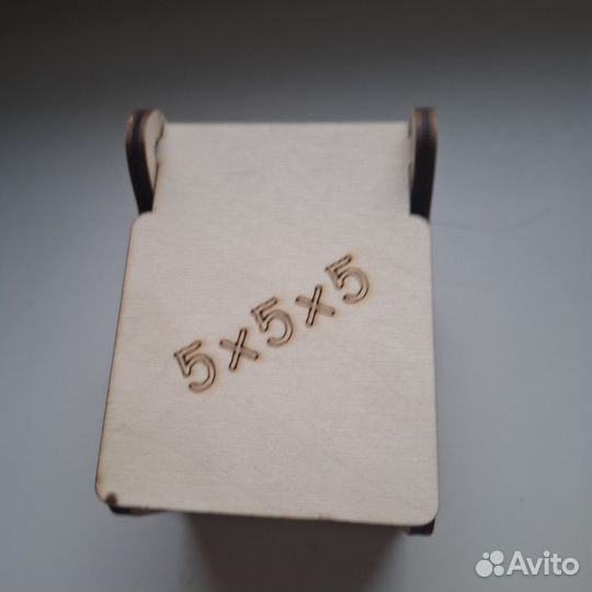 Коробочка с кубиками