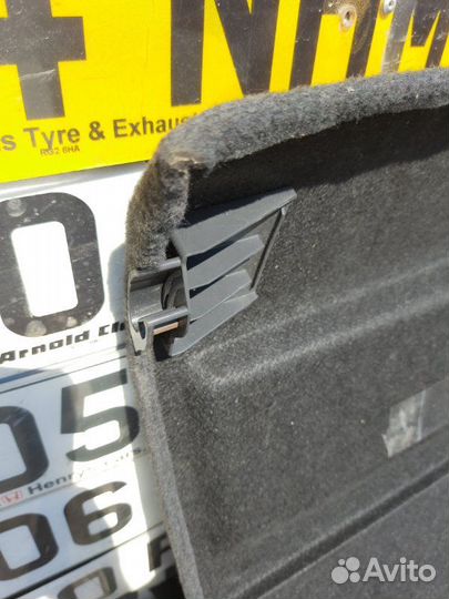 Полка багажника Opel Astra H хэтчбек Z18XER 2009