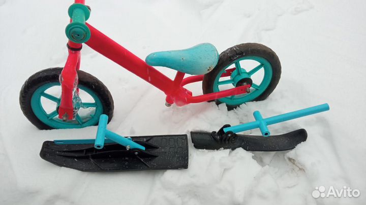 Беговел для малышей от 2 лет