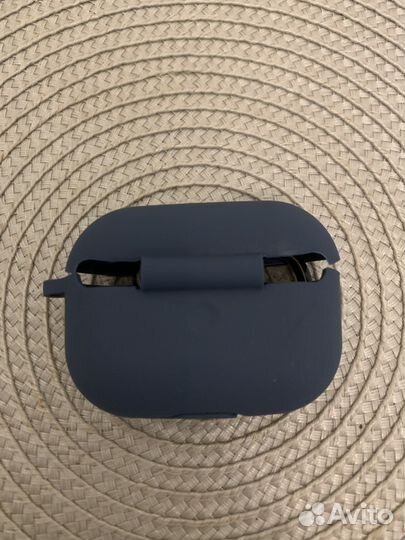 Чехлы для наушников AirPods Pro