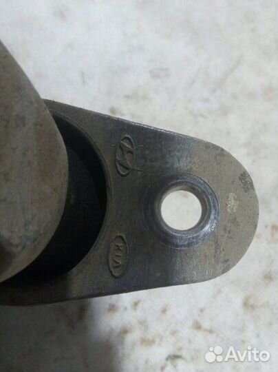 Подушка двигателя Hyundai Santa Fe 3 DM 2012-2016