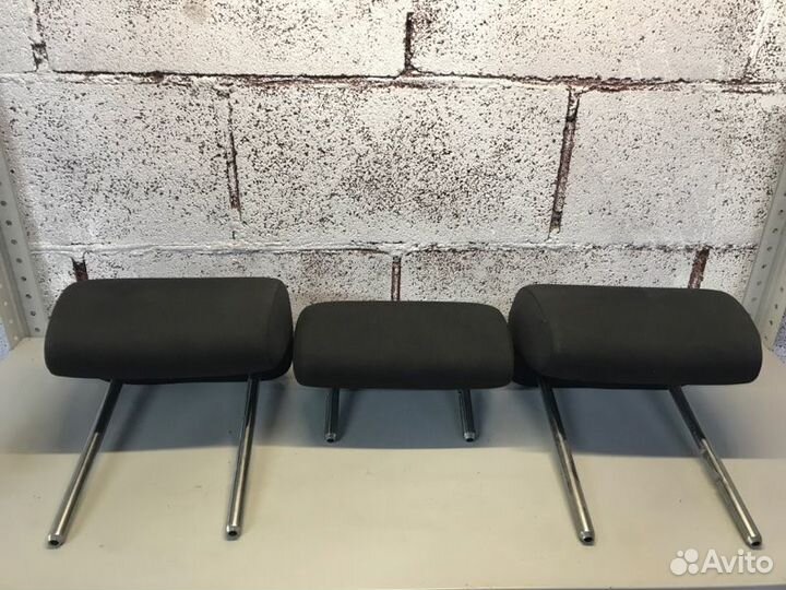 Подголовник Volkswagen Golf 6 хэтчбек 1.4 2010