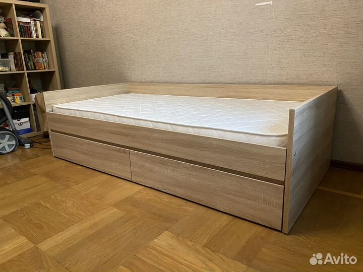 Кровать двухспальная 180 200 IKEA