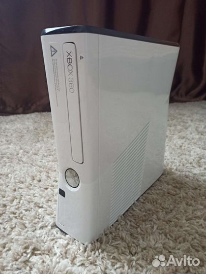 Xbox 360 Slim freeboot 250Gb