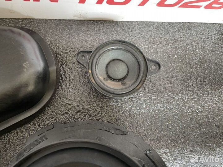 Колонки акустические комплект Mercedes-Benz