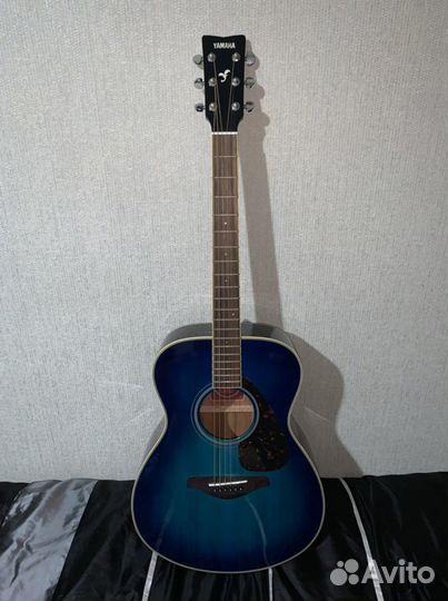 Акустическая гитара Yamaha FS720S CBA