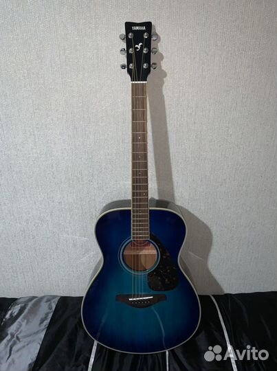 Акустическая гитара Yamaha FS720S CBA