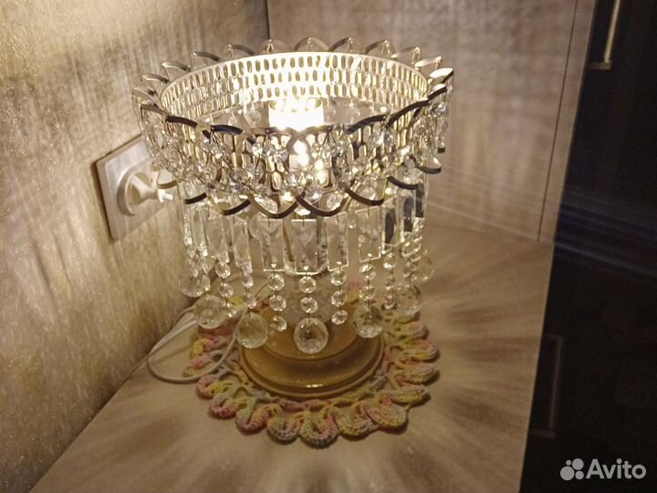 Хрустальная настольная лампа