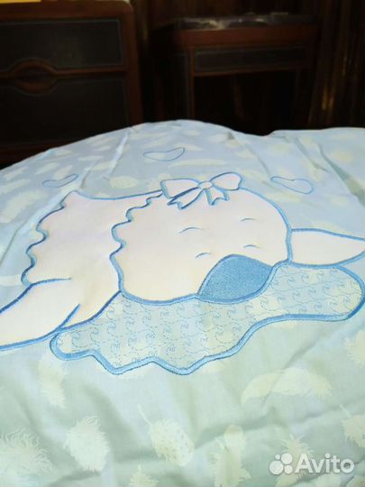 Комплект в кроватку одеяло бортики