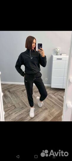 Спортивный костюм