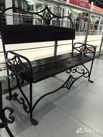 Скамейка и столик для улицы