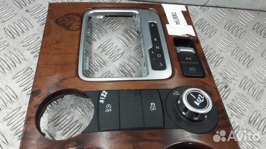 Центральная консоль volkswagen touareg 2 (1NN17I30