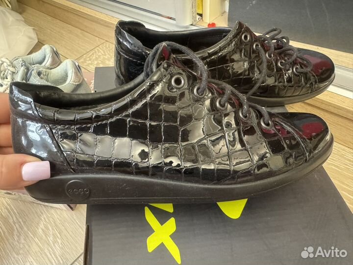 Полуботинки женские