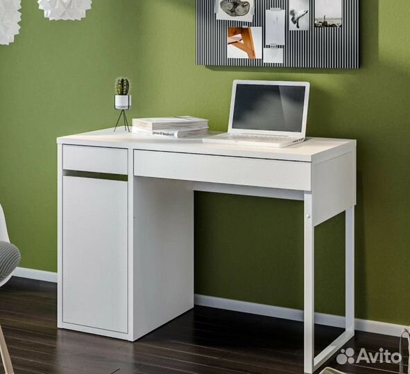 Письменный стол IKEA микке