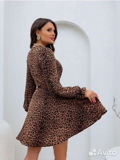 Платье леопардовое новое