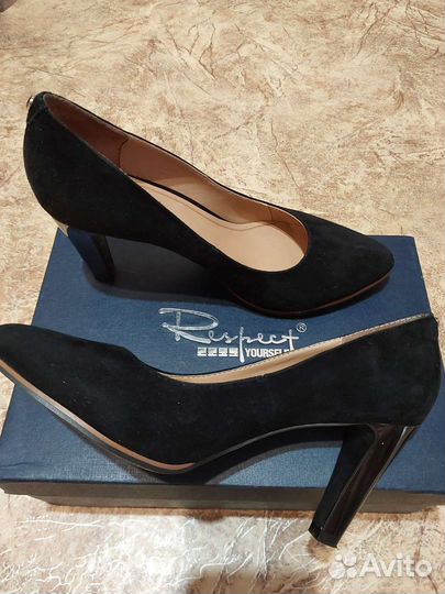 Туфли женские 35 размер черные